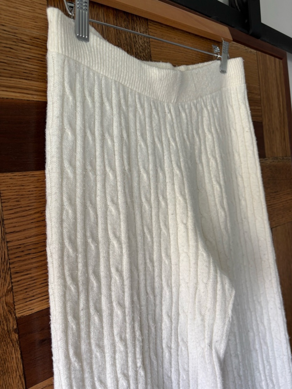 Gap | CashSoft Cable Knit Sweater Pants Ivory Frost - Picture 3 of 7